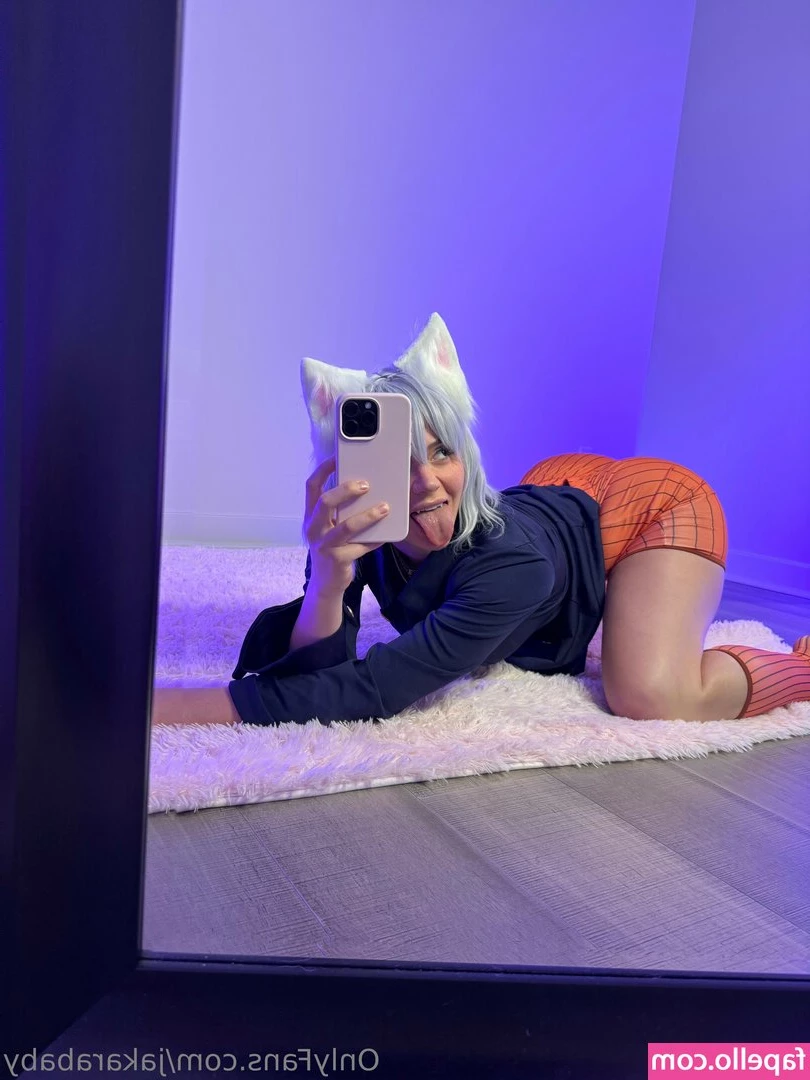 Jakara Mitchell [ jakara-mitchell-48 ] - A kissed a girl and I like it