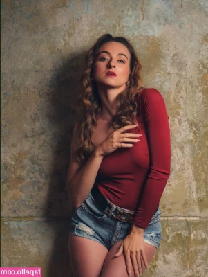 Larissa Schmiederer [ larissa-schmiederer ] - VIVA L ITALIA     Come sai da qualche mese vivo qui a Tenerife e -