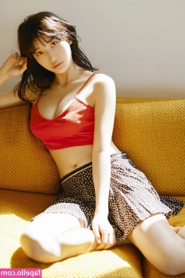Yuka Ogura [ yuka-ogura ] - Who wants to come teach me a lesson?😘