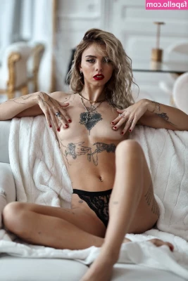 bezcka_ [ bezcka ] - random titties post  3