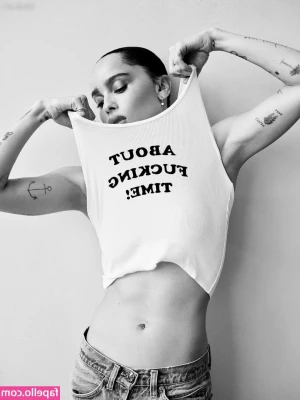 Zoë Kravitz [ zo-kravitz ] - Some times you just have to get one off  Felt great