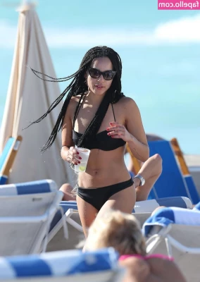 Zoë Kravitz [ zo-kravitz ] - PROMOCIÓN En la compra de contenido esclusivo o explícito  se te