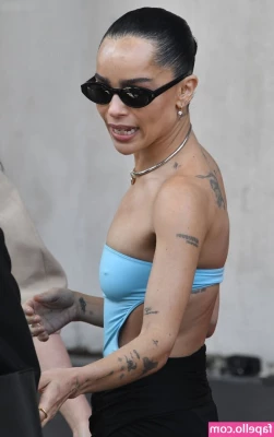 Zoë Kravitz [ zo-kravitz ] - Happy Valentine s Day