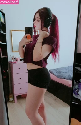 Yuli - Hey babes! 💖 Have you ever wondered what it’s like to watch me