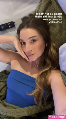 Novaleesi - I love outfits that don t need to be taken off