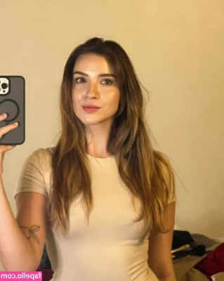 Novaleesi - Video : "3 in 1 : Monday motivation / Fuck u / Tribute."