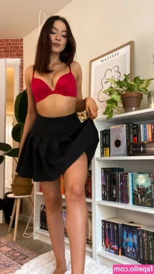 Novaleesi - Our first anal creampie 💦  Full Video: