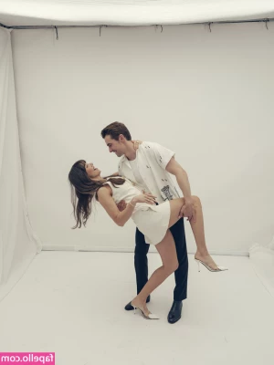 Alison Brie [ alison-brie ] - I don t like to repeat look between videos  but things happens and