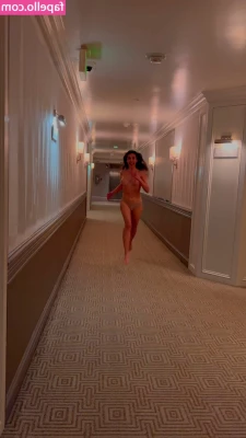 Alison Brie [ alison-brie ] - Mr
