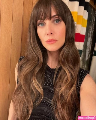 Alison Brie [ alison-brie ] - Quiero pene