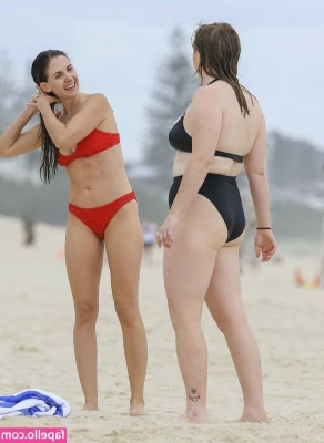Alison Brie [ alison-brie ] - Tuesday morning ramble 💭 part 1