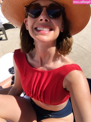 Alison Brie [ alison-brie ] - Ready to ride this bull Subscribe to my VIP page for uncensored part 1