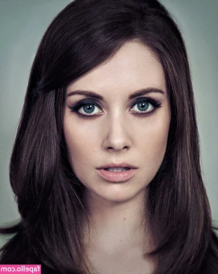 Alison Brie [ alison-brie ] - come here babe and fuck me so hard that everyone hears my moans of part 1