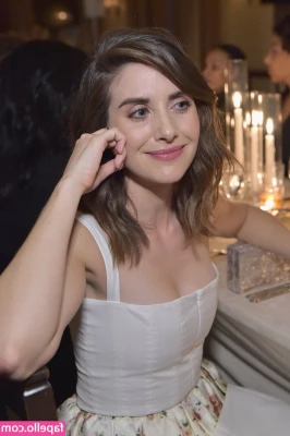 Alison Brie [ alison-brie ] - For my feet lovers
