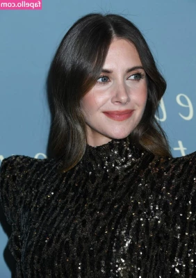 Alison Brie [ alison-brie ] - I like sucking so much