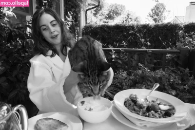 Alison Brie [ alison-brie ] - There’s a mystery man in the works, new content coming soon hehe