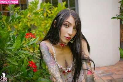 Ivory - Hello love  do you want to see me play