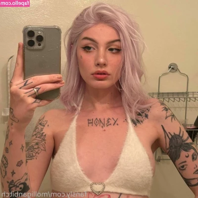 molliganbitch - When you have a pussy like mine you can t help but play  amp  taste