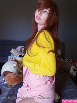 gooeychewycosplay - una mia amica mi chiede cosa ne penso  Io lascio la parola a voi