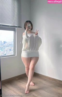 peachuu244 - Hi baby! A little sneak peak to my every day life...I’m doing my