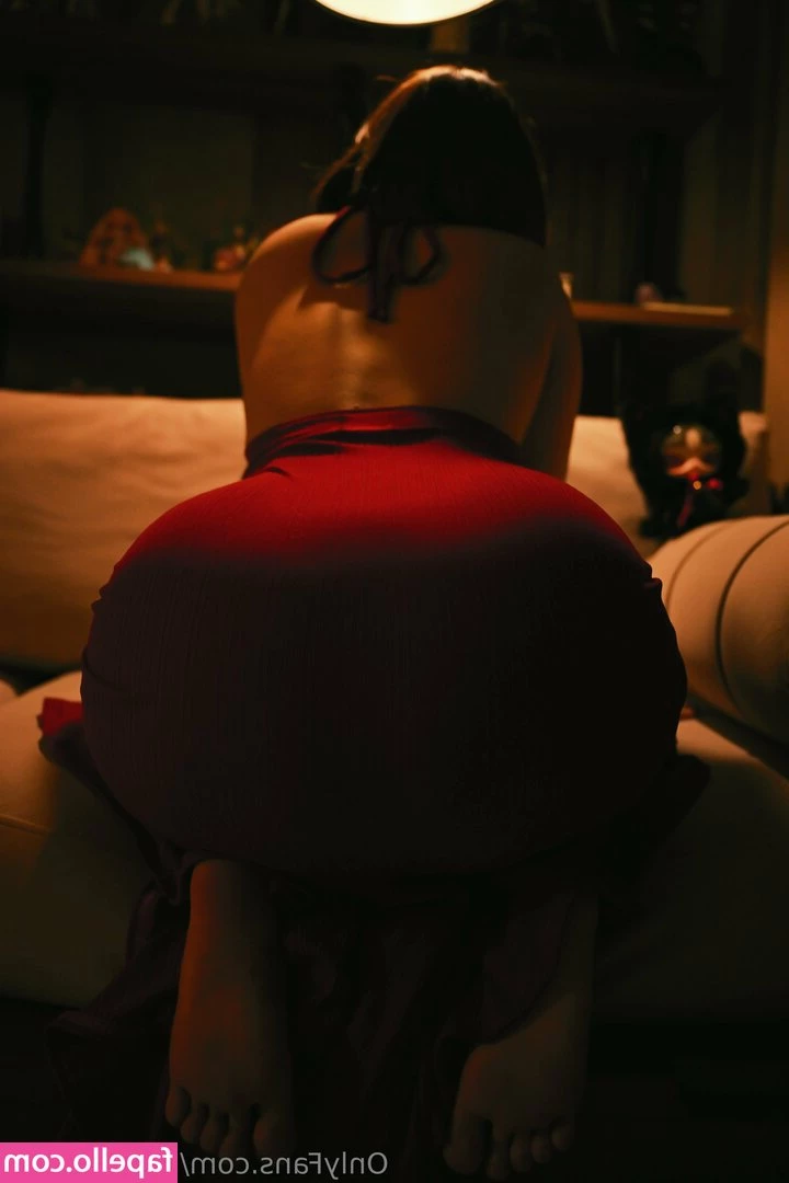 peachuu244 - Happy Bumday! 🍑 😆