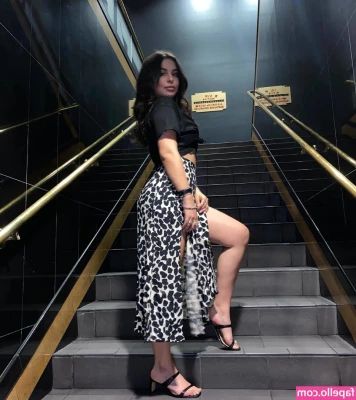 Isabella Gomez [ isabella-gomez ] - Enjoying my last day in Miami