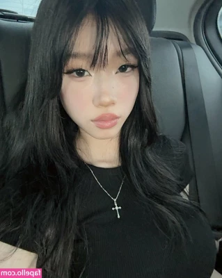 fatherlain - How many of my toes do you think would fit in your mouth? 👄