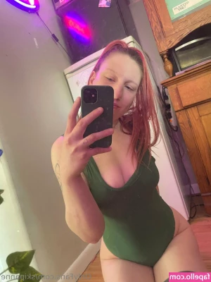 skipanne - When I bite my lip  you re in for a ride