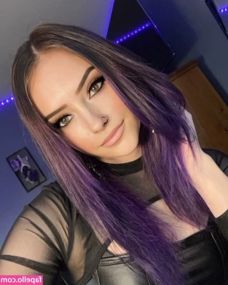 Megan Elizabeth [ megan-elizabeth ] - I woke up sooo horny today🥵