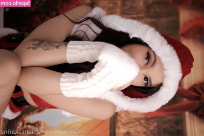 Bianca Karina [ bianca-karina ] - As a little BTS pic from the last video, I got this delivered to the