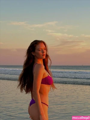 Larsen Thompson [ larsen-thompson ] - Gratitude 🤍