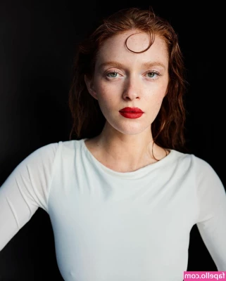 Larsen Thompson [ larsen-thompson ] - My Birthday is this weekend make me happy by subscribing and playing