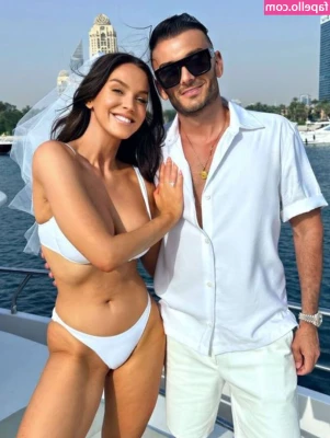 Vicky Pattison [ vicky-pattison ] - Oops, looks like you fell into my thirst trap 😈