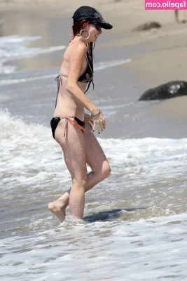 Phoebe Price [ phoebe-price-1 ] - who wants to see more