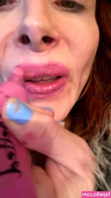 Phoebe Price [ phoebe-price-1 ] - Fingering on my desk  tomorrow will be even hotter      hairypussy 