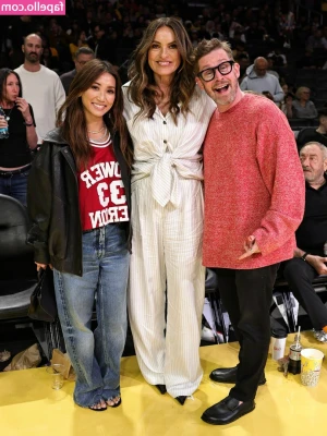 Brenda Song [ brenda-song ] - Can you feel my touch?❤️