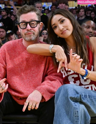 Brenda Song [ brenda-song ] - Check your inbox for video content 🔥 My tiddies burst through my