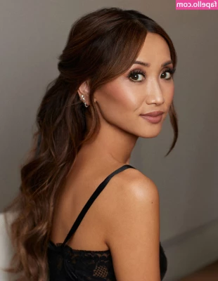 Brenda Song [ brenda-song ] - Me and my little me