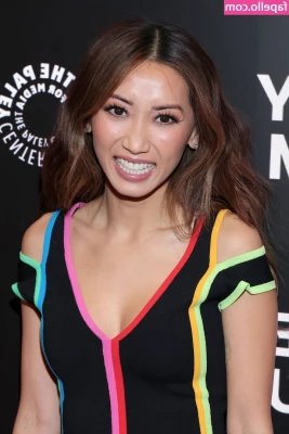 Brenda Song [ brenda-song ] - Thick thighs
