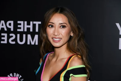 Brenda Song [ brenda-song ] - What do you wanna do to me  Im waiting