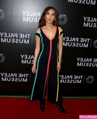 Brenda Song [ brenda-song ] - Here are some screenshots from my shoot with Myapleasure  laylocca