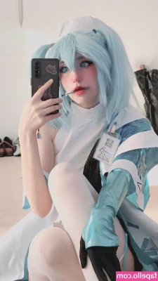 MissIronBlood - Hellllllllloooooooo gorgeous