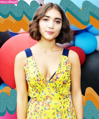 Rowan Blanchard [ rowan-blanchard ] - SOME LUNCH TIME WANK MATERIAL FOR YOU BOYS ✊💦💦💦 XXX