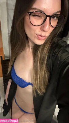 yourmikayla - I'm waiting for you in my DM's... what are you waiting for?