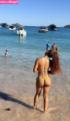 Storm Reid [ storm-reid ] - Que es lo que más os gusta de una mujer? ( cualquier cosa)