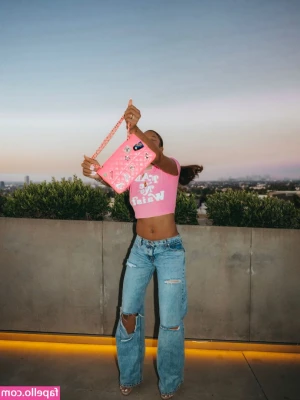 Storm Reid [ storm-reid ] - Going for SHEER retro erotica here!