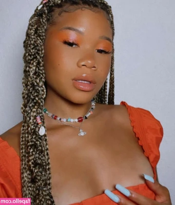 Storm Reid [ storm-reid ] - Right up in your face 😅