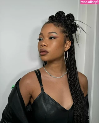 Storm Reid [ storm-reid ] - It is very hot in Argentina  I started to eat ice cream and since I