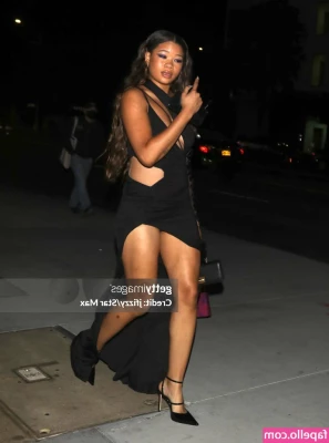 Storm Reid [ storm-reid ] - ˜”°•.˜”°• 🎇🎆 I feel a spark between us 🎆🎇