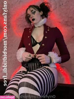 morbidtiddi_free [ morbidtiddi-free ] - Date night   Don t forget to tip   Just a reminder of my amazon